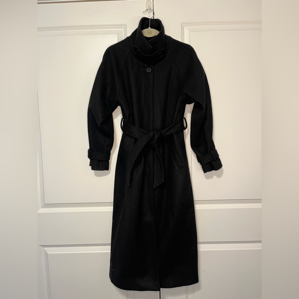 ChouYatou Adjustable Black Single Breasted 85/15 Poly/Wool Blend Long Coat